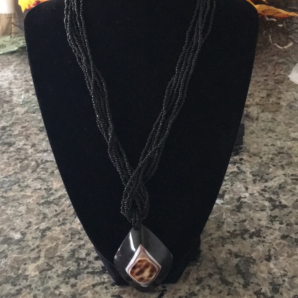 Beach Jewelry necklace NWT